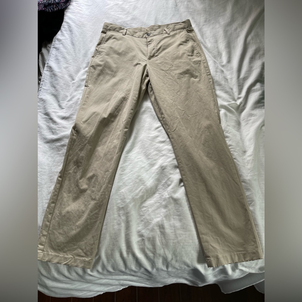 Charles Tyrwhitt Chinos Light Beige Khaki size 32x30